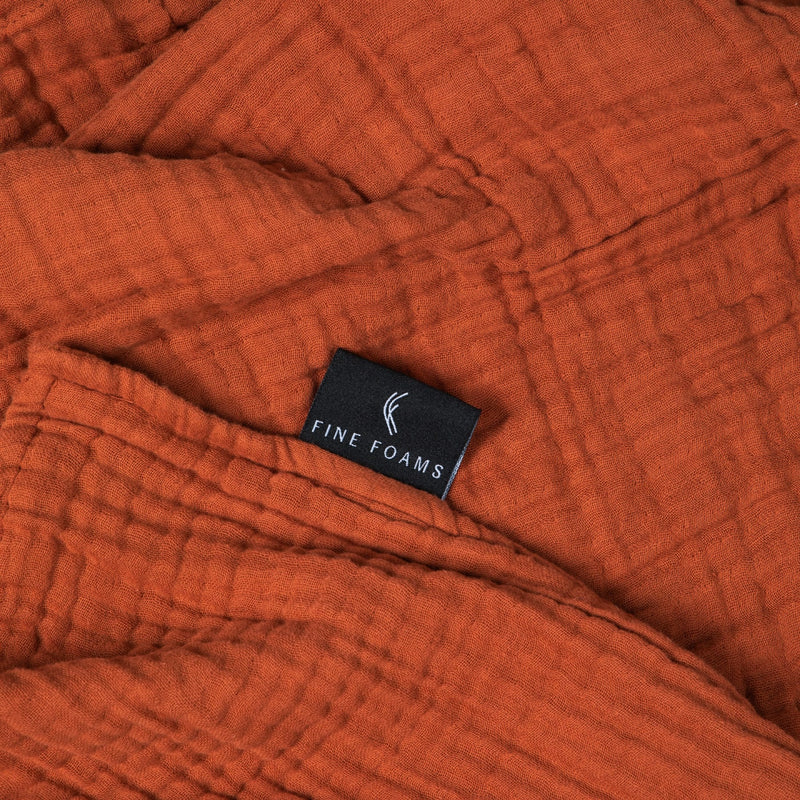 Soothing muslin blanket in Rust